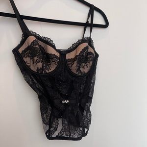 Vintage Victoria Secret embellished corset XS